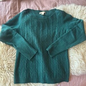 Banana Republic 100% cashmere size S boat neck cable knit sweater
